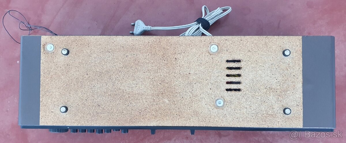 Retro rádio Saturn MR 423 - 4