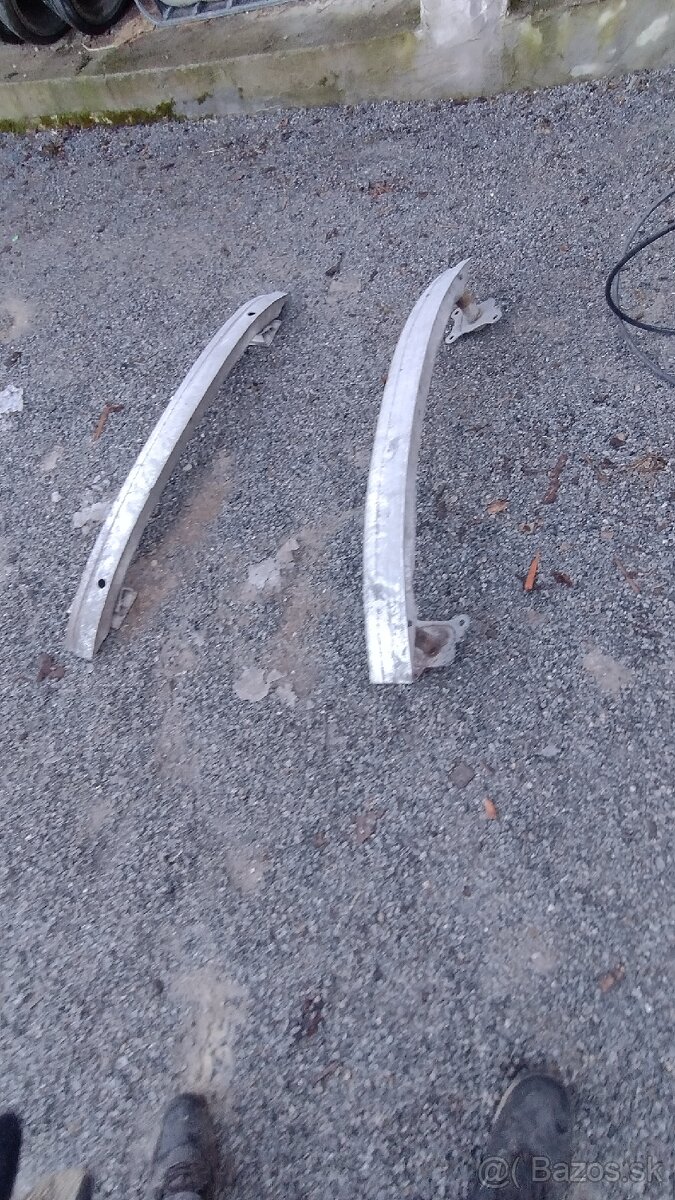 chladicova stena audi tt mk1 - 4