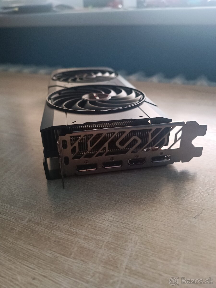 RX 6700 XT - Sapphire Pulse - 4