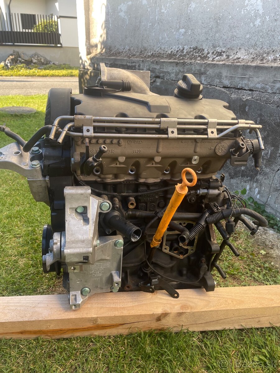 Motor 1.9tdi 96kw ASZ - 4