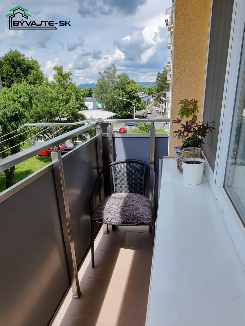 REZERVOVANÝ Útulny 2-izbový byt na Starom sídlisku v Prievi - 4