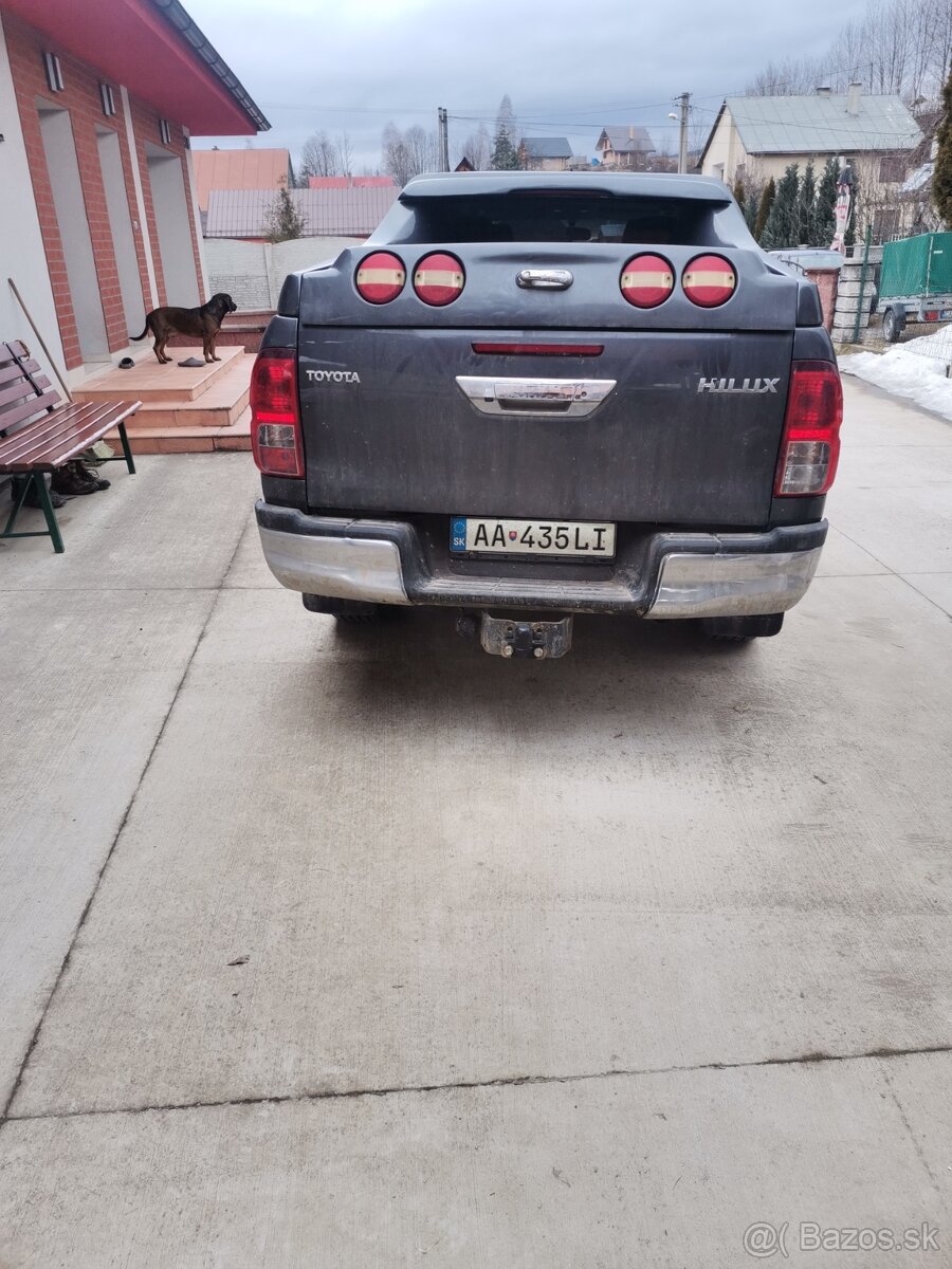 Toyota hilux 2.4 - 4