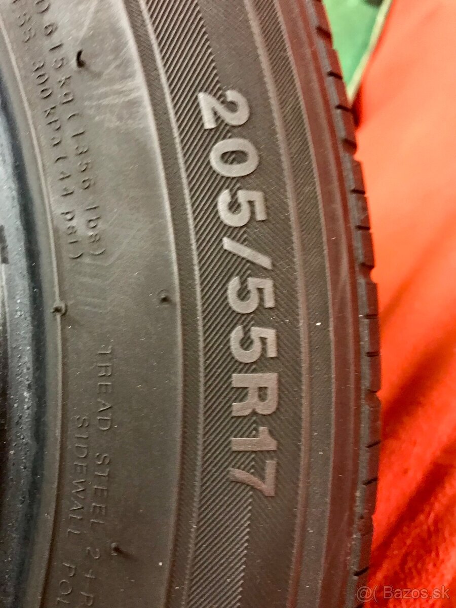 205/55 r17 letné KUMHO 91V - 4