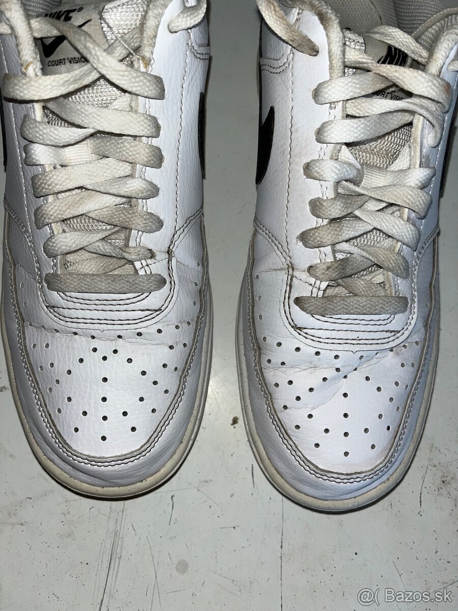 Nike - 4
