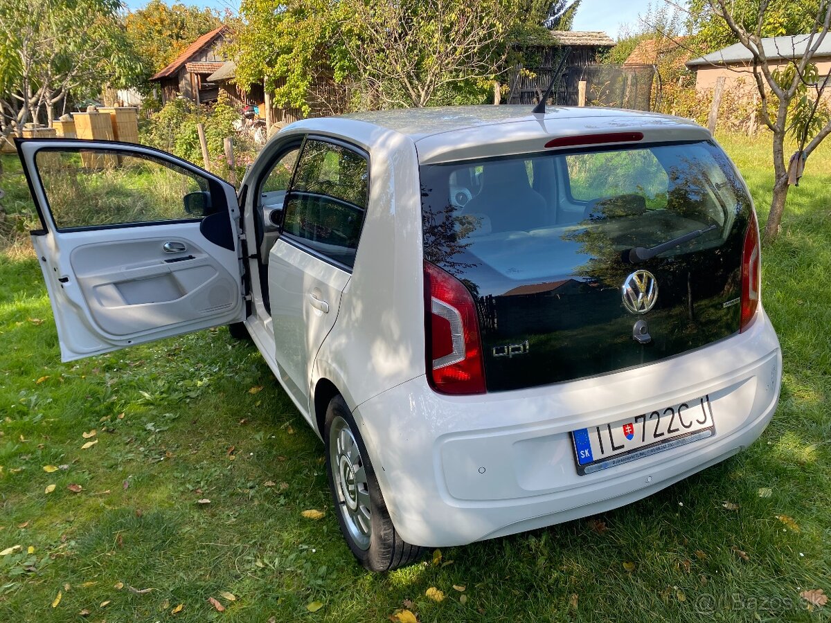 VW UP - 4