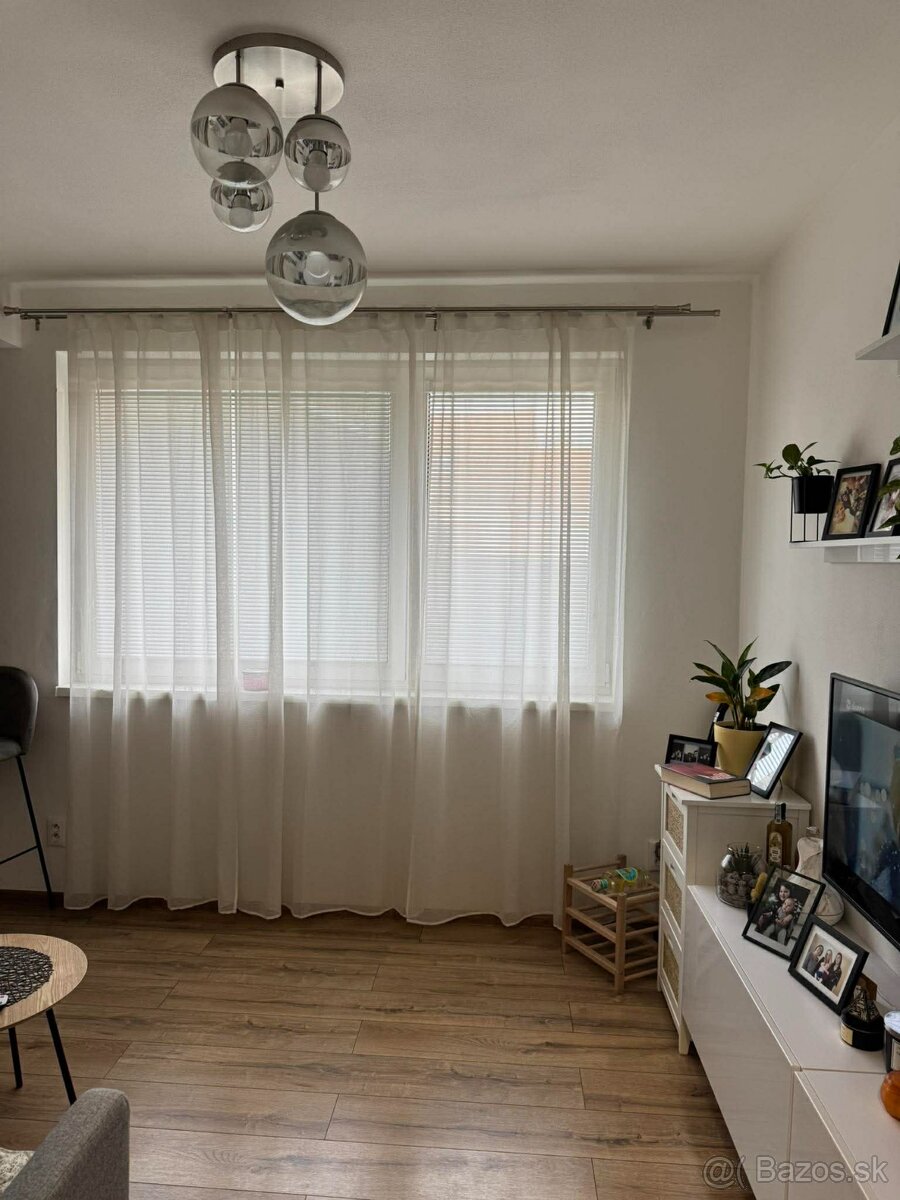 Prenájom jednoizbového bytu Piešťany - 4