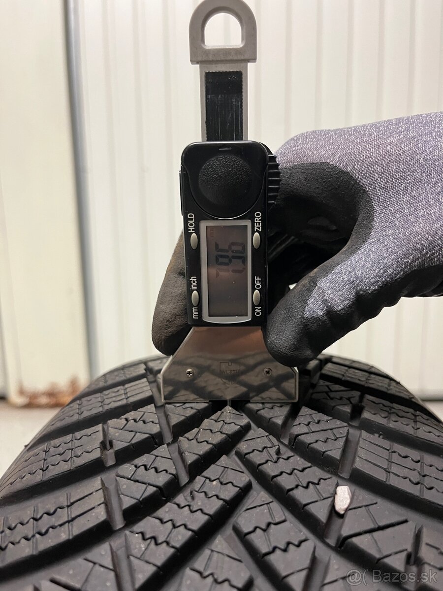 predám zimné pneumatiky HANKOOK - 4