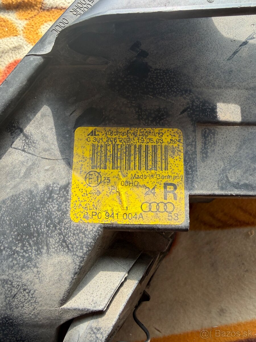 Audi A3 8P Predné Ľavé svetlo - 4