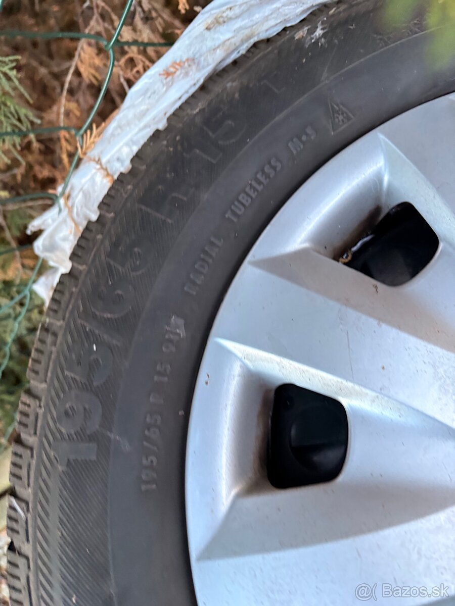 195/65 R15 zimné Pneu - 4