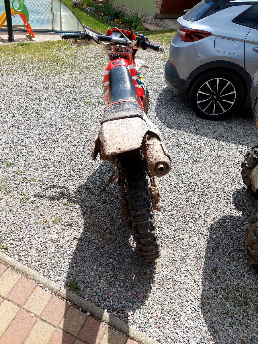 Yamaha tt 600