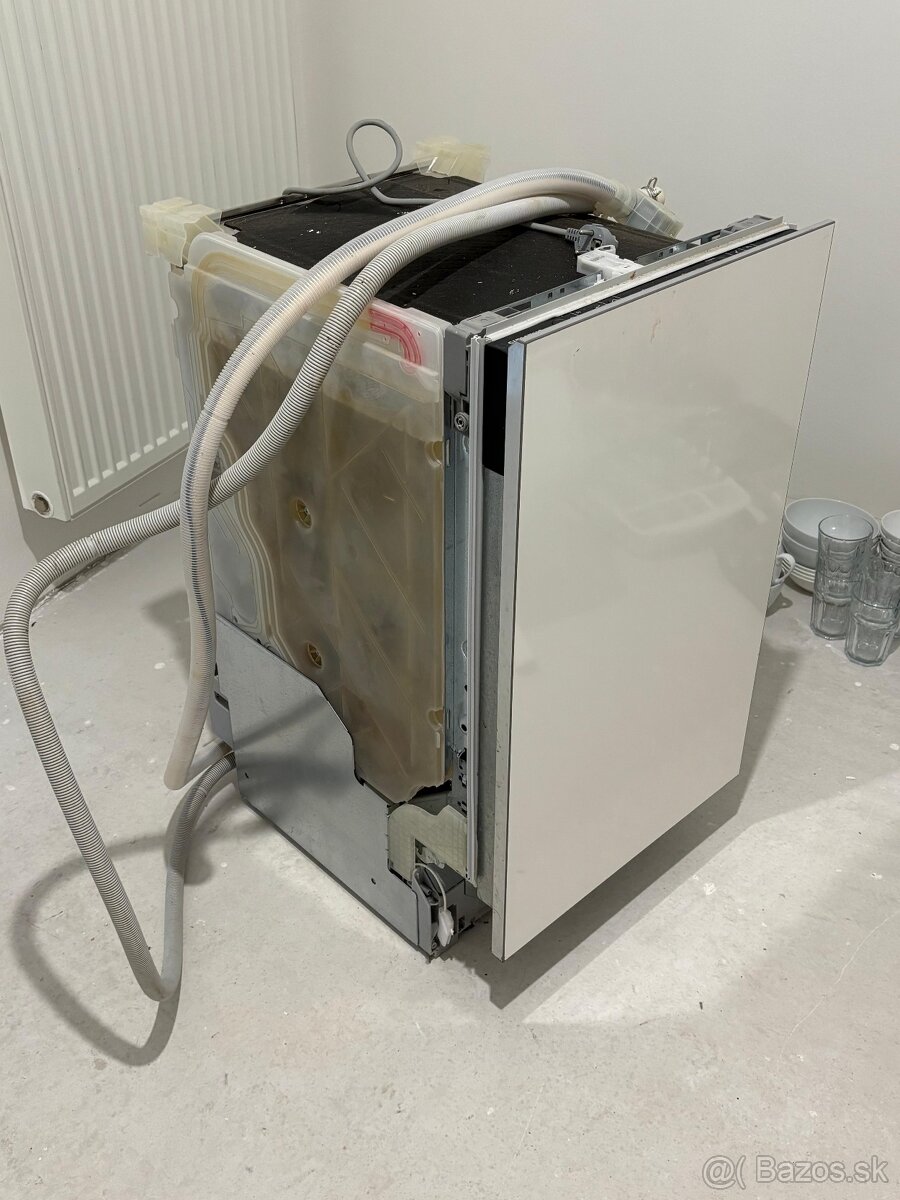 Umývačka riadu SIEMENS - 4