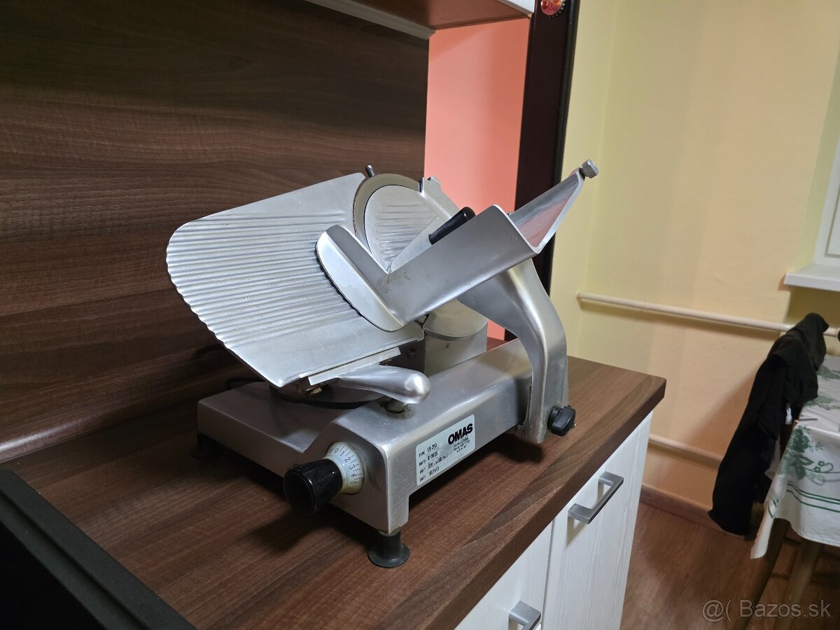 Narezovy stroj Omas VS250 - 4