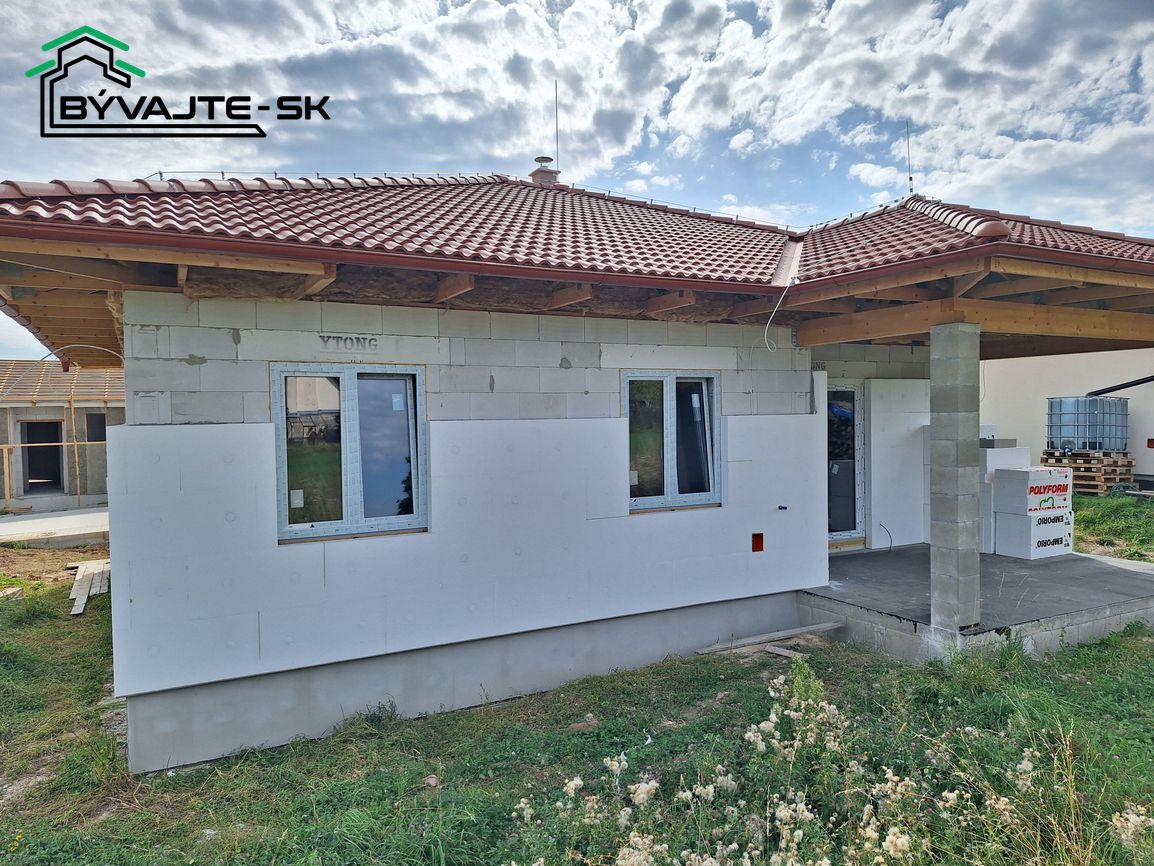 Novostavba rodinného domu v obci Lazany pri Prievidzi. - 4