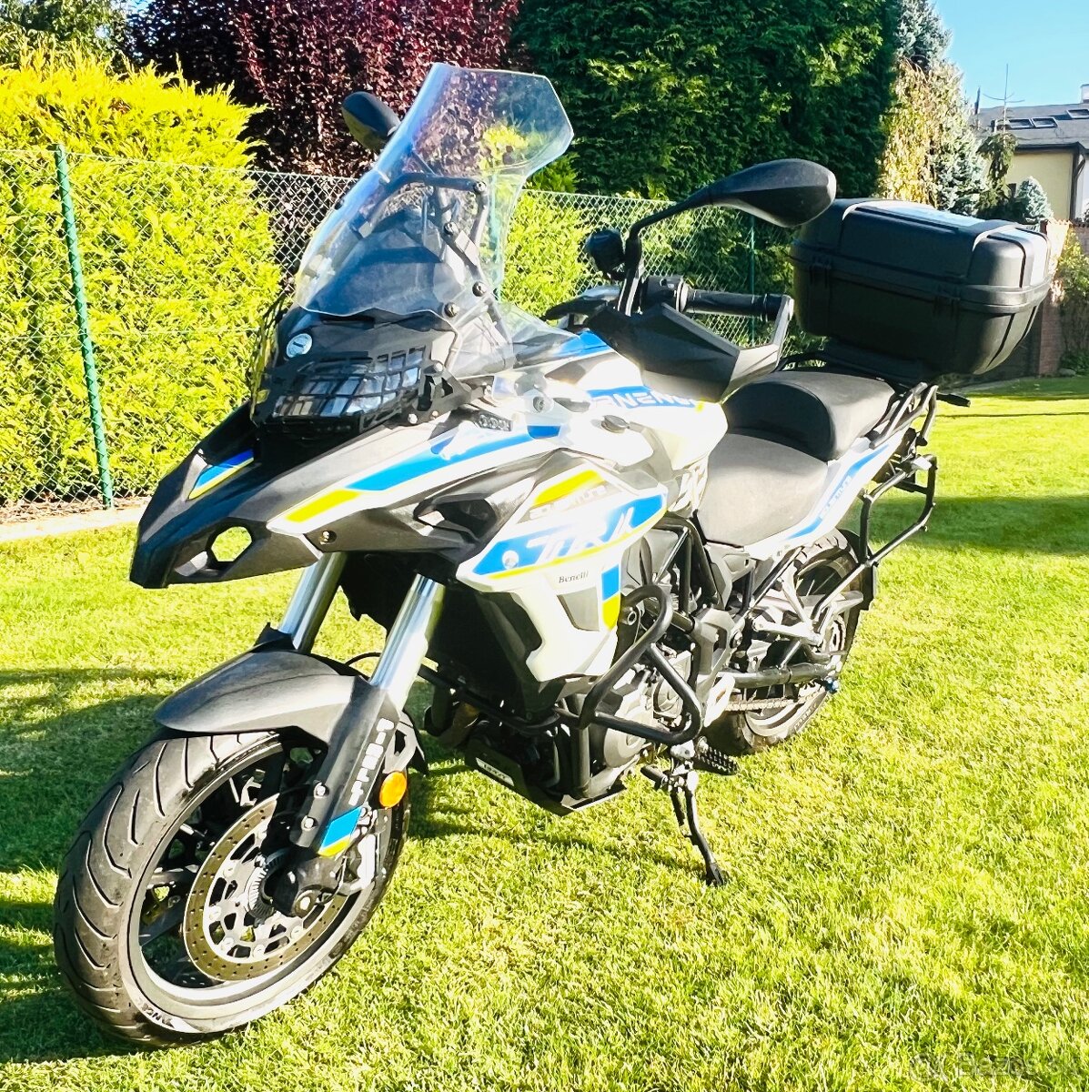 BEnelli TRK 502 Traveler 6/2020,4400km,kufr,kryt motoru