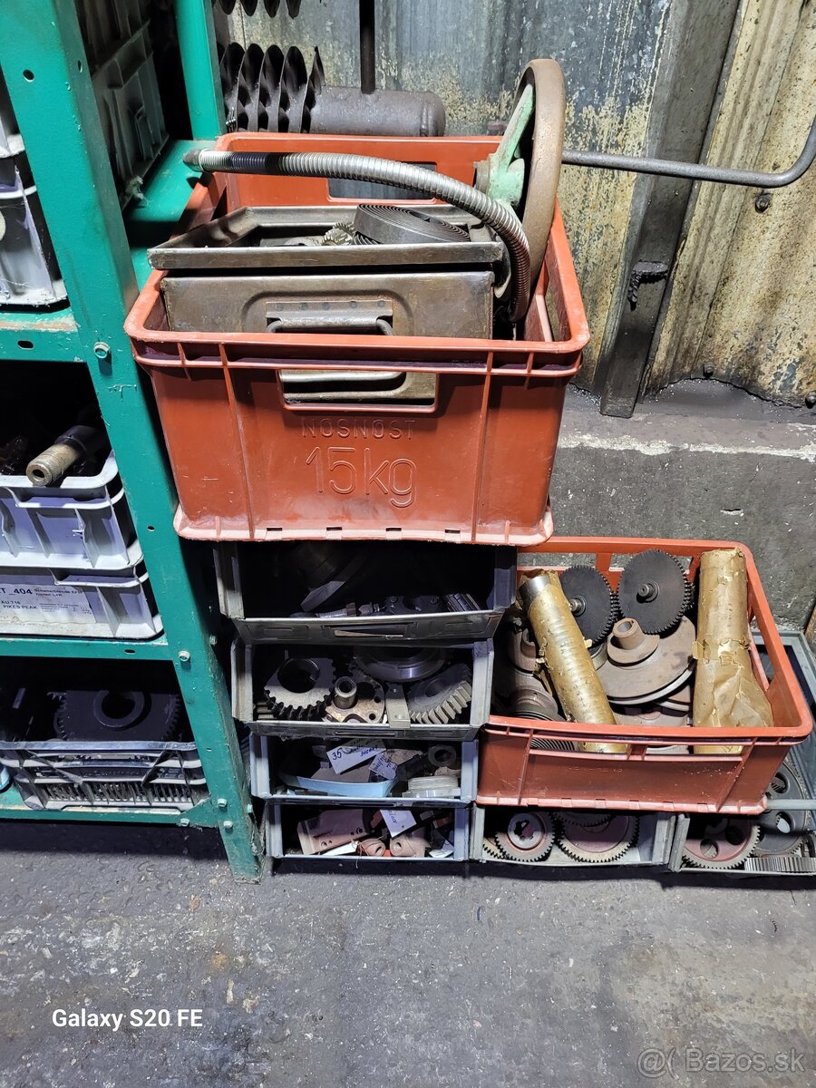 Príruby a náhradné diely pre sústruhy SV18 a SU50A - 4