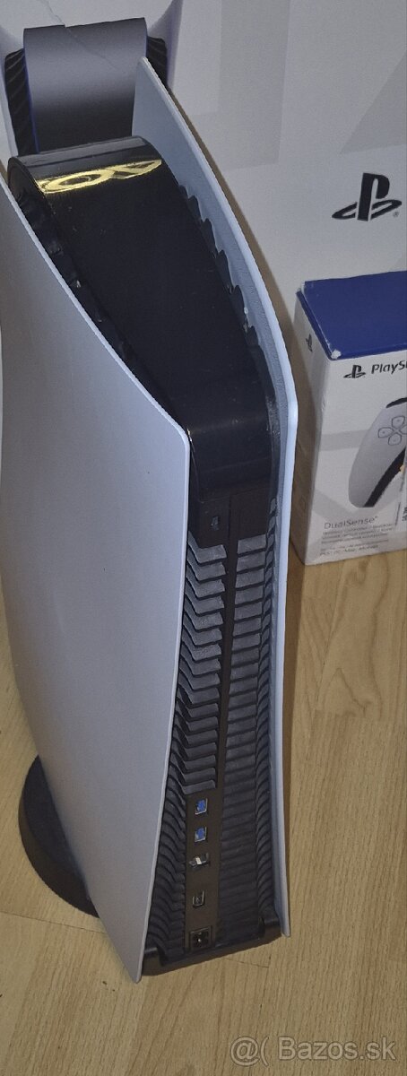 Playstation 5 1TB + 1x Dual Shock + 15-HIER - 4