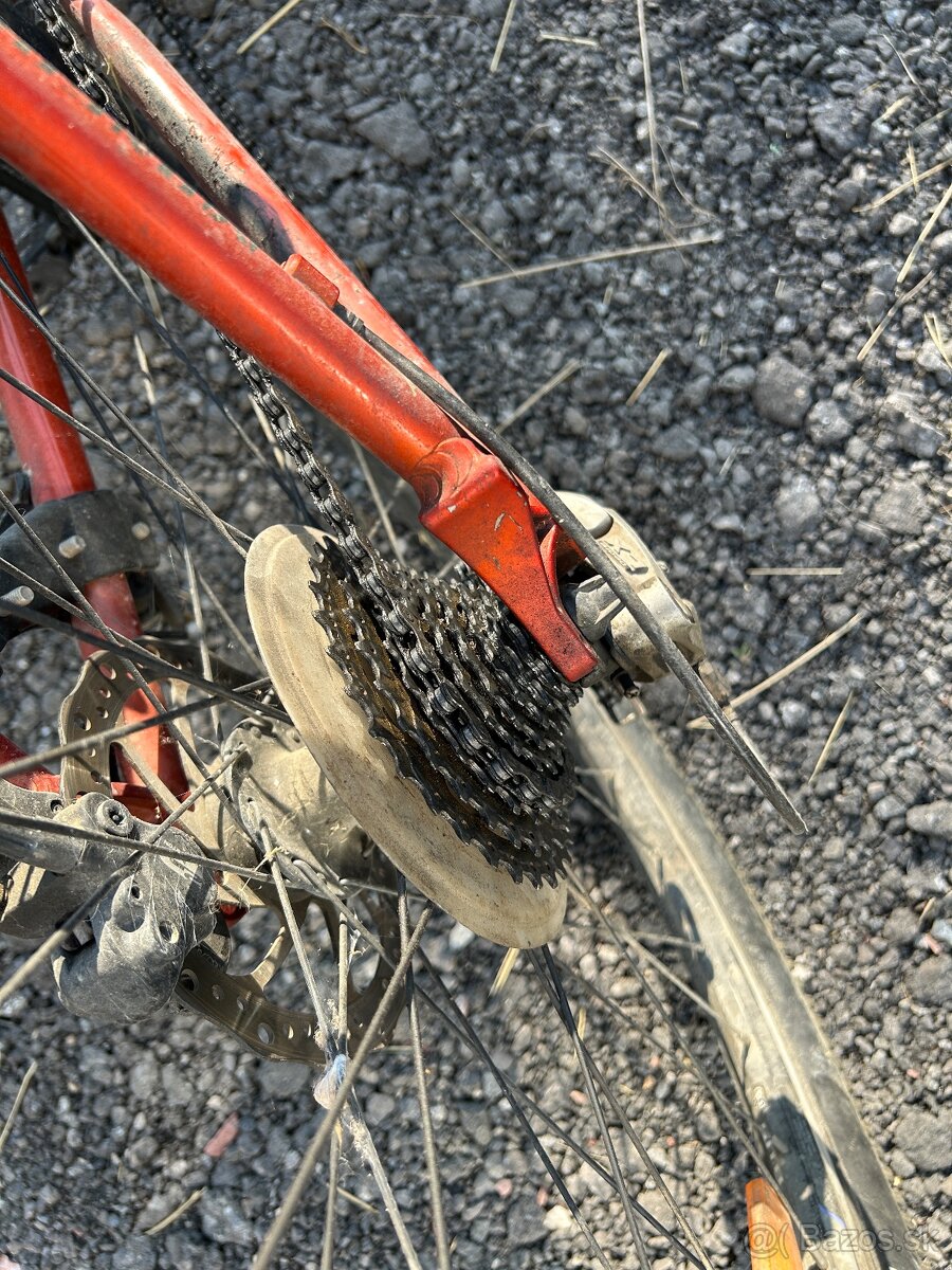 Horsky bicykel Mongoose METEORE COMP - 4