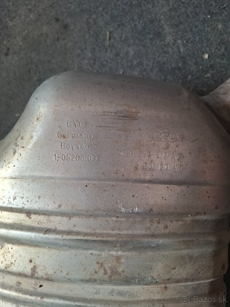 AUDI A8 D3 výfuk pravá časť - 4