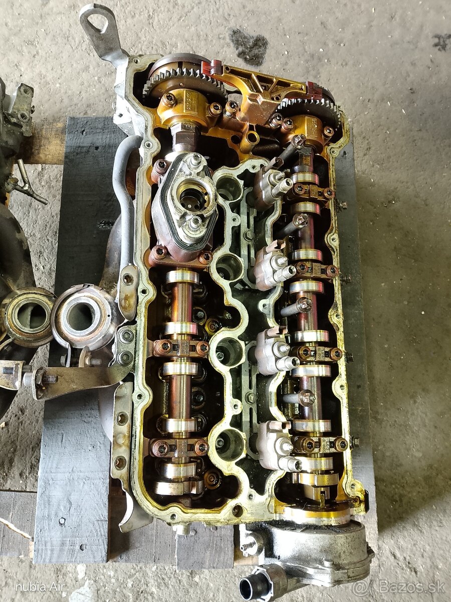 BMW N63b44A hlava motoru - 4