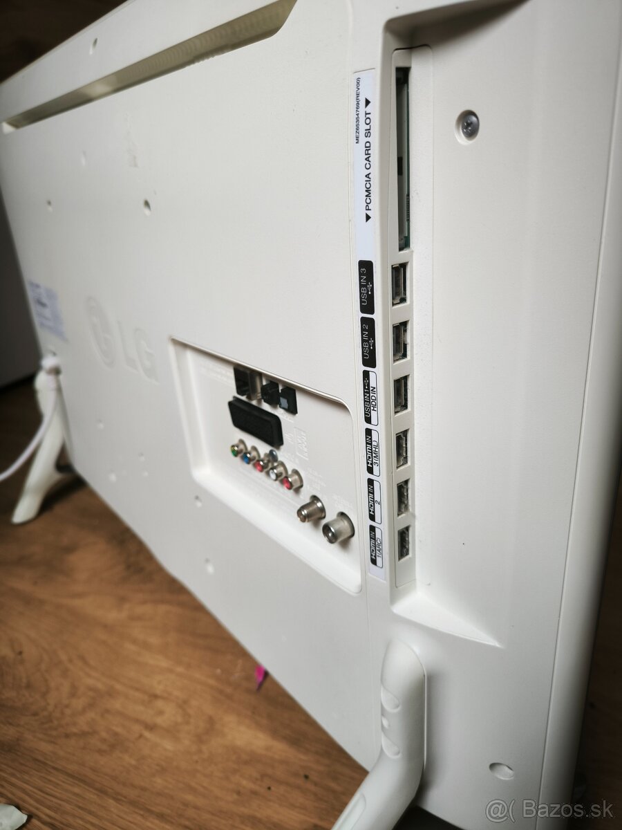 Predám Smart TV LG 32" 80 cm - 4