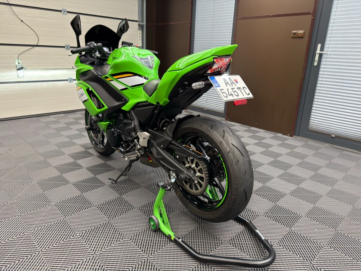 Kawasaki Ninja 650 MY25 Akrapovič / Ako Nová - 4