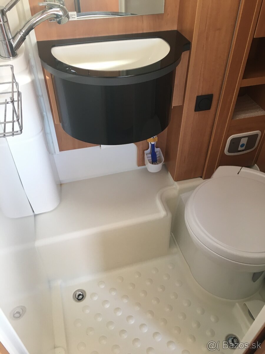 Autokaravan Dethleffs Globebus - 4