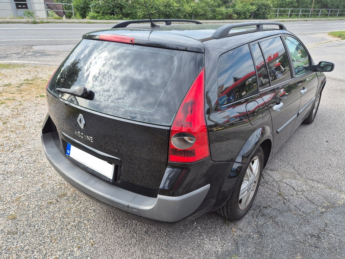 RENAULT MEGANE 1.9 dCi KOMBI - 4