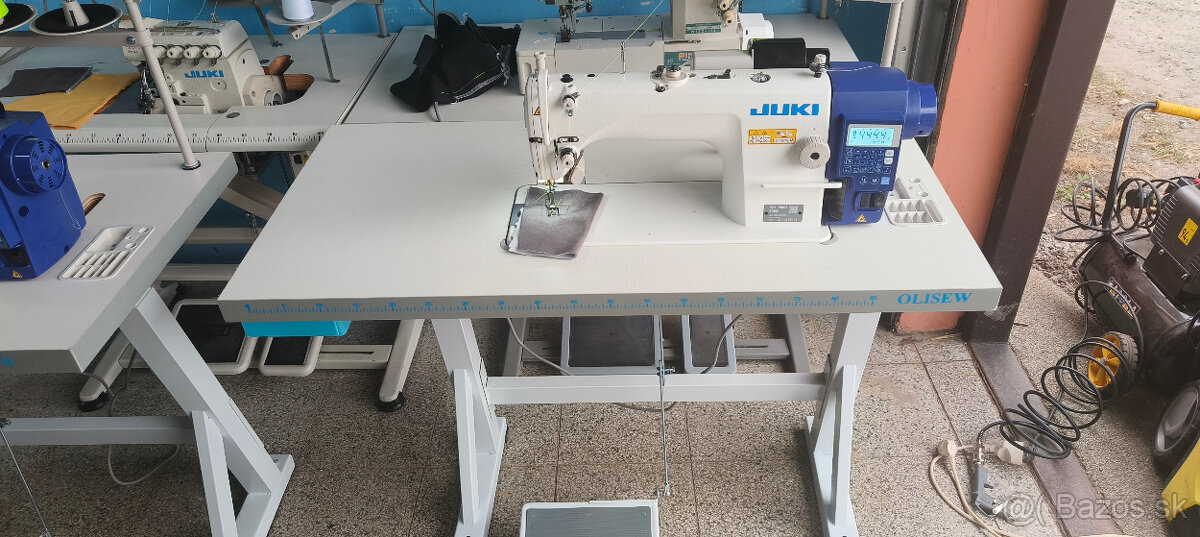 Průmyslový automaticky šicí stroj Juki DDL-7000A - 4