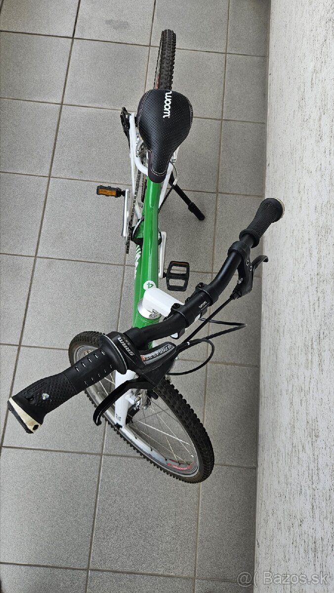 Woom 4 20' green + stojan, ako nový - 4