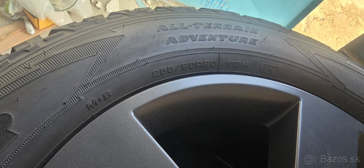 Disky + pneumatiky na Land Rover Defender 2024