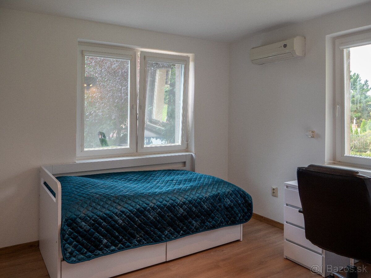 Rodinný dom s výhľadom na hrad Devín - 4