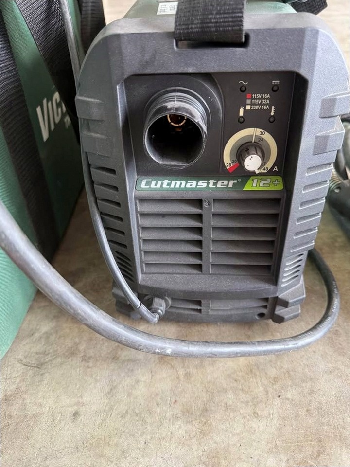 Plazmová rezačka Victor Thermal Dynamics Cutmaster 12+ - 4