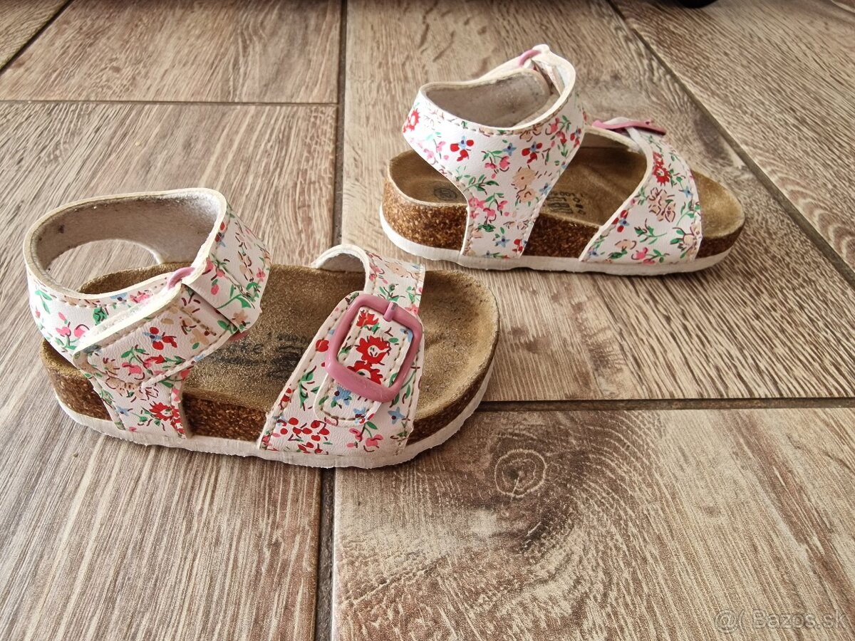 Dievčenské sandálky veľ 20 - 4