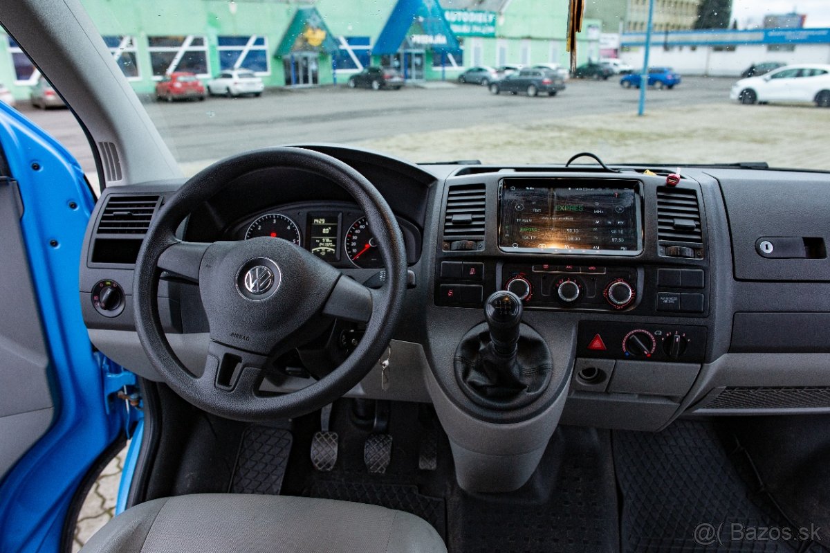 Prenájom 9 miestneho auta Volkswagen - 4