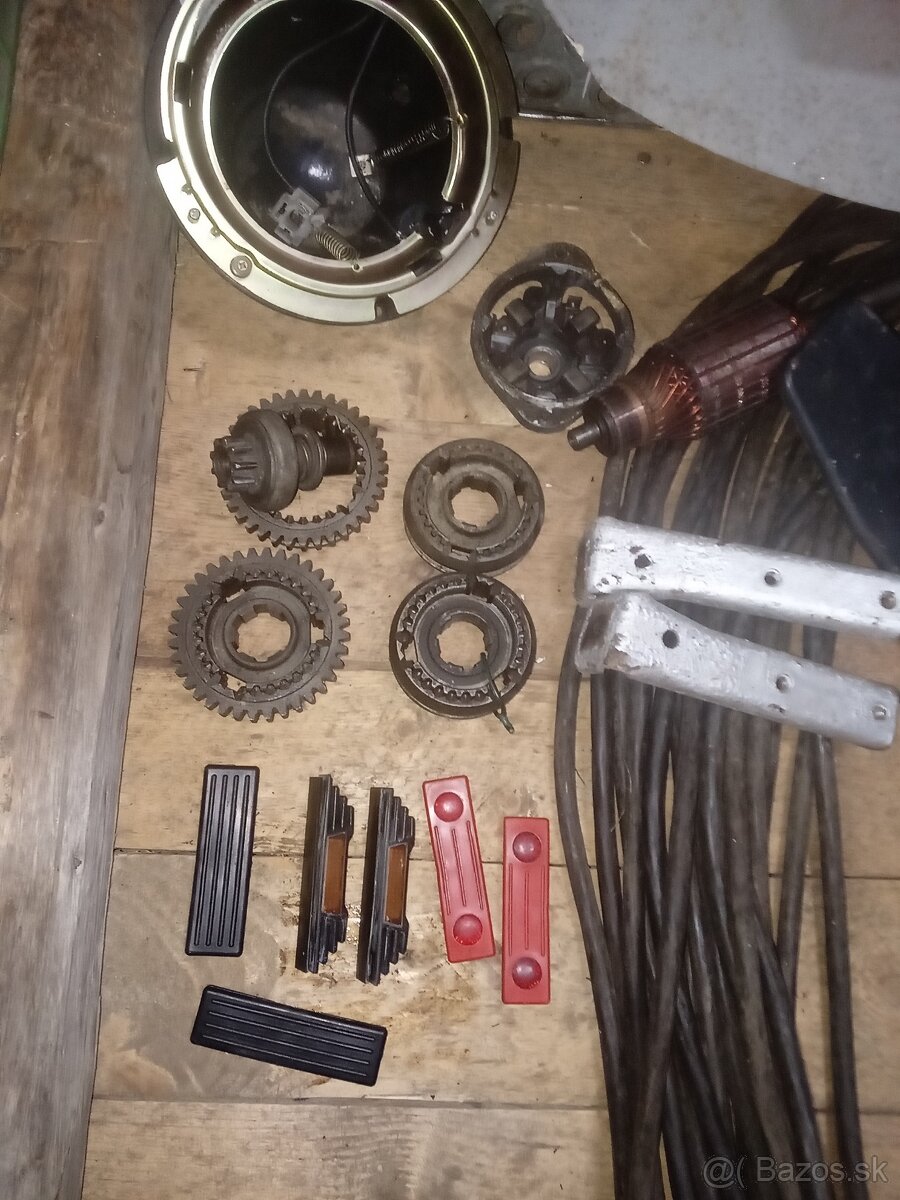 Veci Škoda 120L - 4