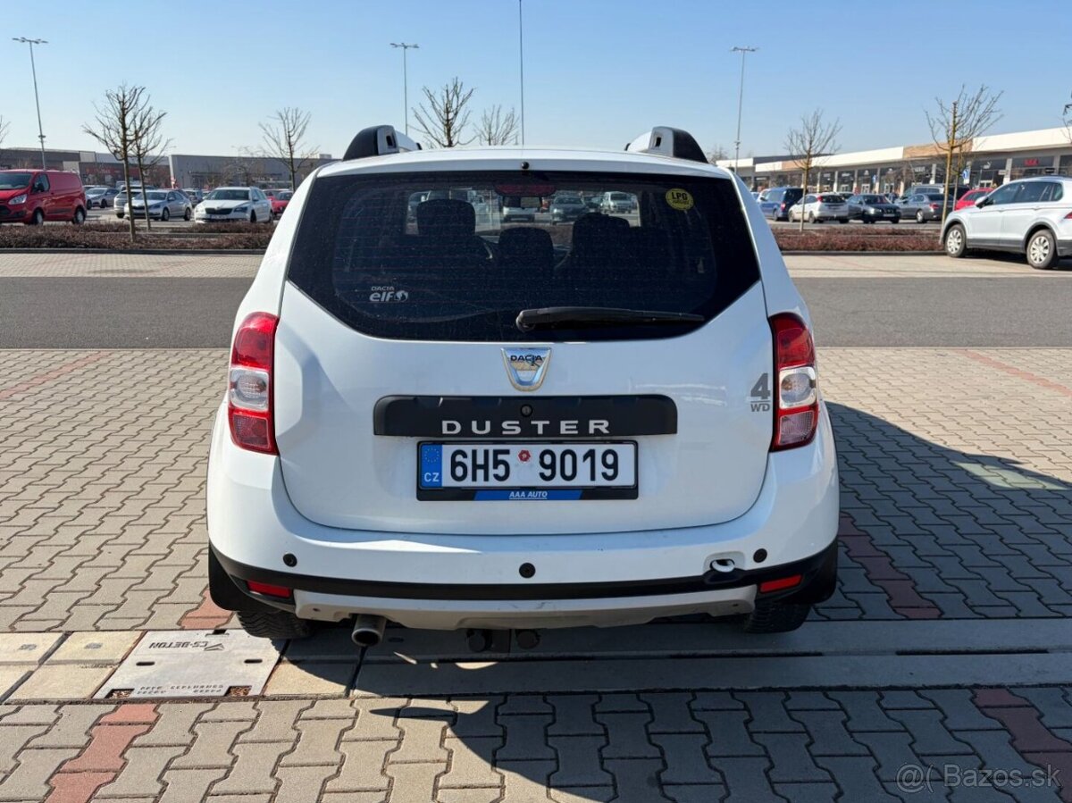 Dacia Duster 1.6 SCe LPG 4x4 ČR naj. 77t. NAVI - 4