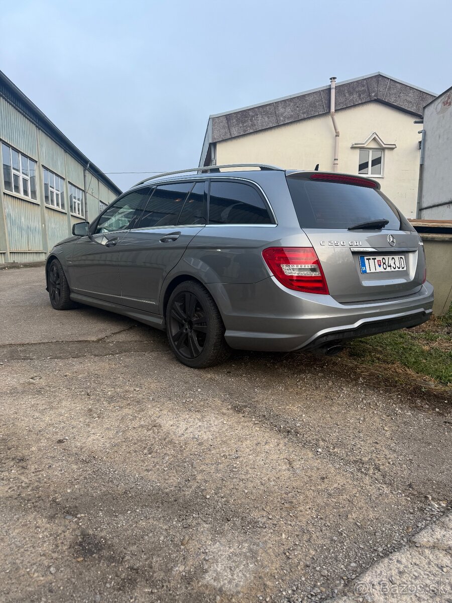Mercedes C250 4Matic - 4