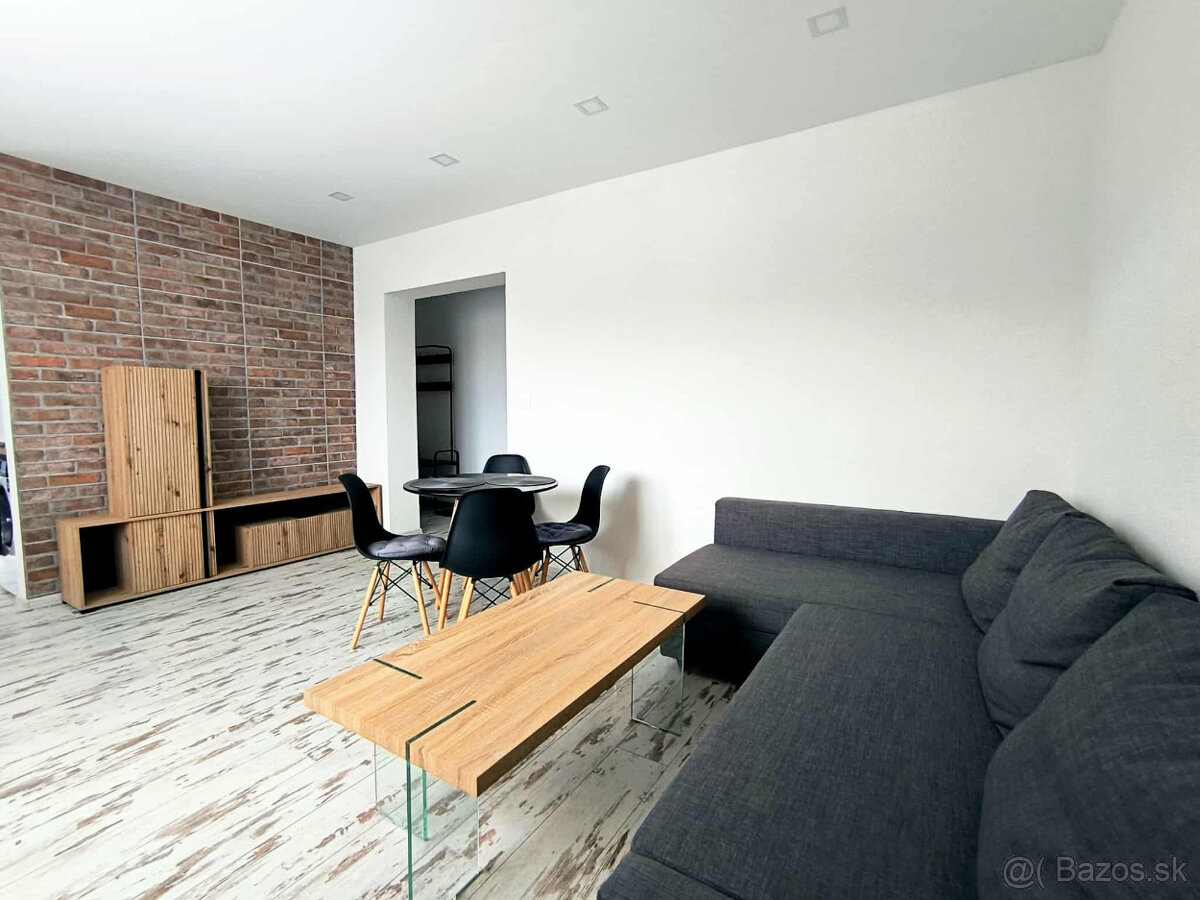 ‼️ NA PRENÁJOM - 2 IZBOVÝ BYT V CENTRE MESTA PARTIZÁNSKE ( N - 4