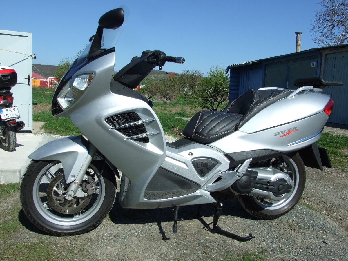 Malaguti 500 Spider Max GT - 4