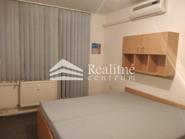 Predáme 2 izb. byt s balkónom - 4