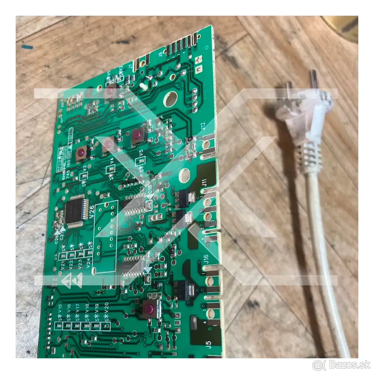 Oprava elektroniky už od 30€ - 4