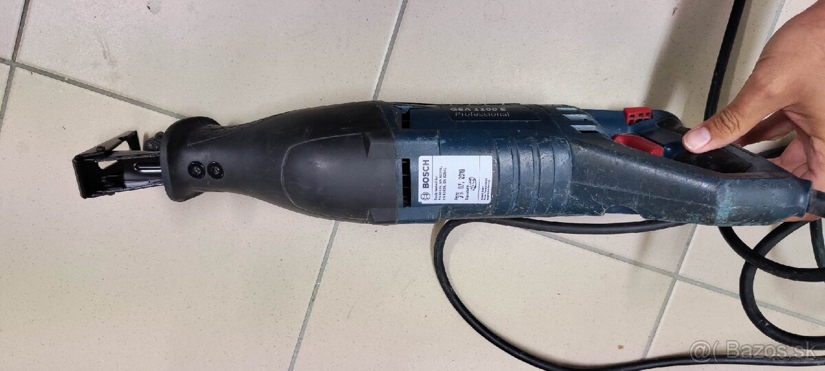 Predam chvostovu pilu Bosch GSA 1100 E - 4