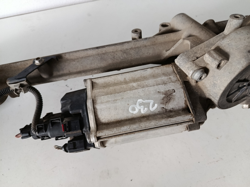 riadenie opel astra J 7805974757f 230€ - 4