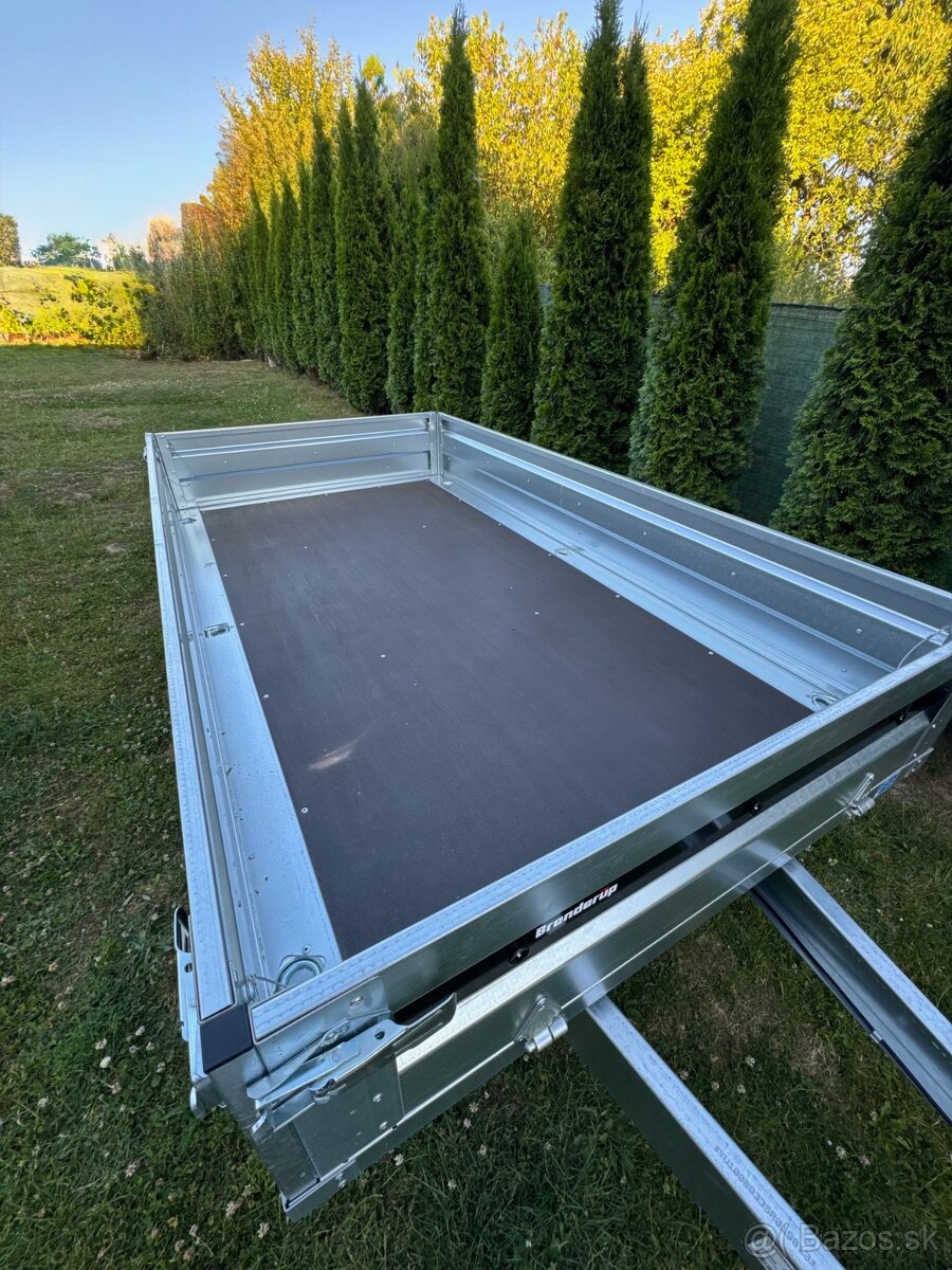 Prenájom prívesného vozíka - 4