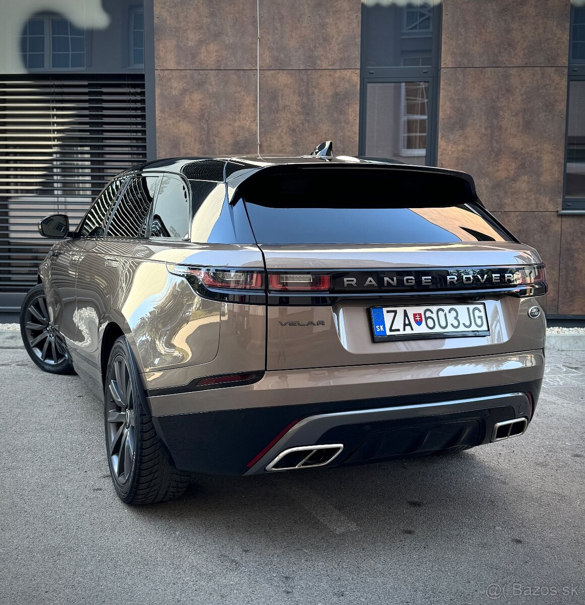 LAND ROVER RANGE ROVER VELAR 3.0D V6 300PS 4WD R-Dynamic - 4
