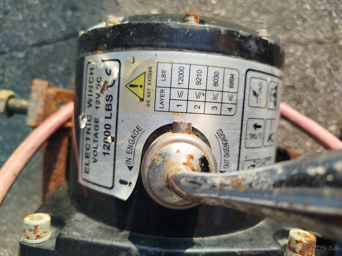 Predám elektrický naviják CBONE 12000lb aj z konzolou