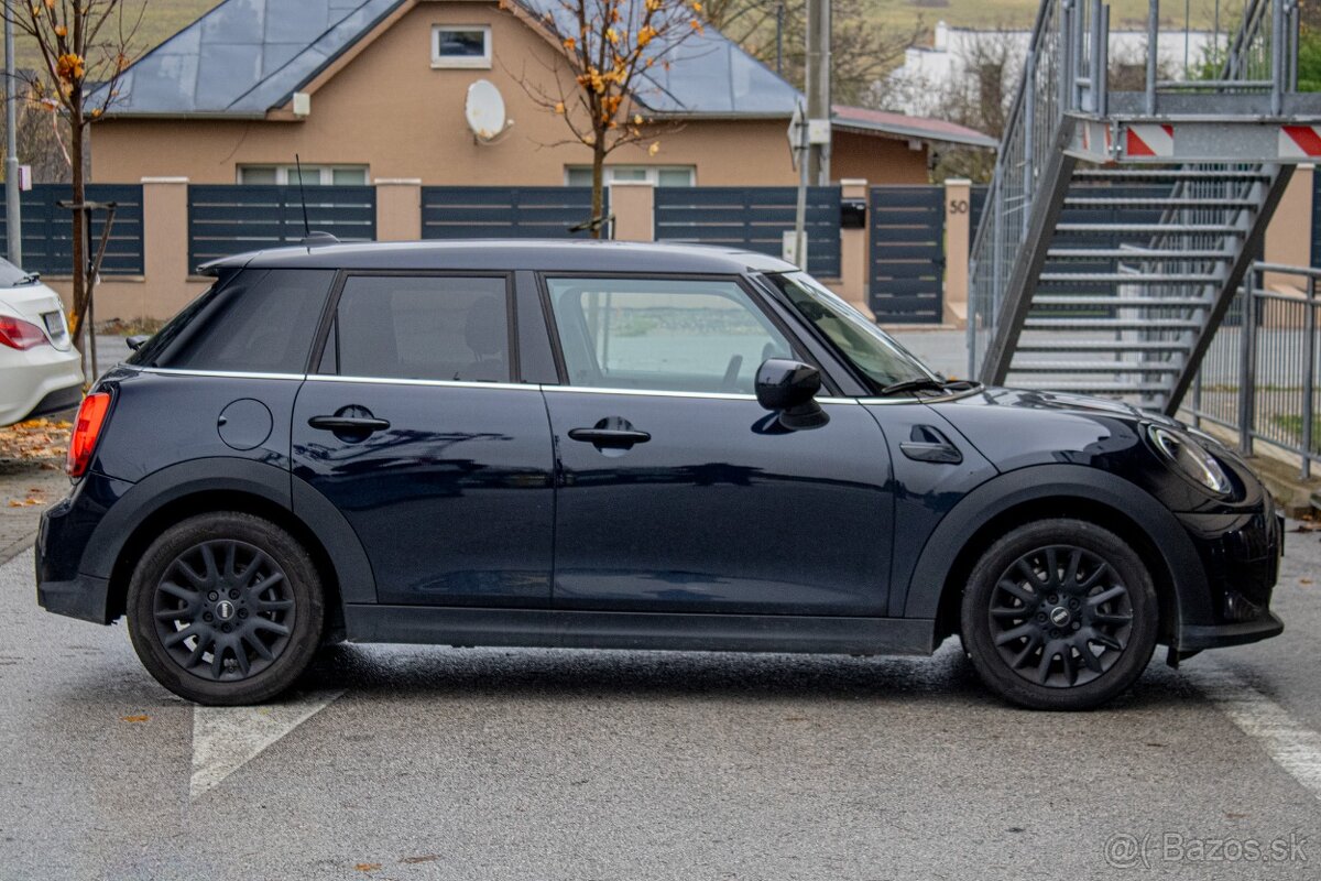 Mini Cooper Clubman 1.5T, 100 kW, automat, 2023 - 4