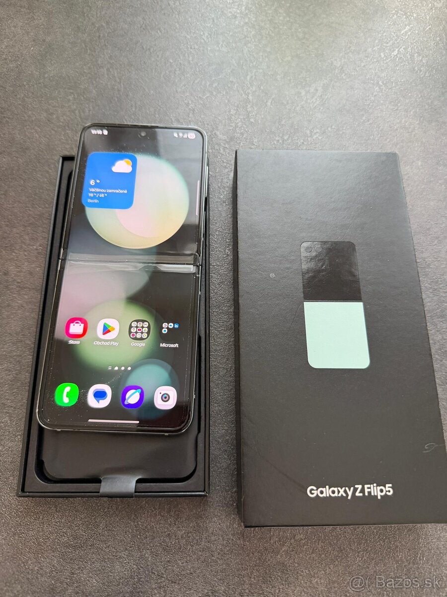 Samsung Galaxy ZFlip 5 256Gb - 4