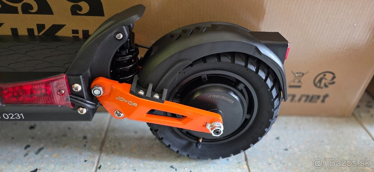 Elektrická kolobežka Joyor T10 nová - 4