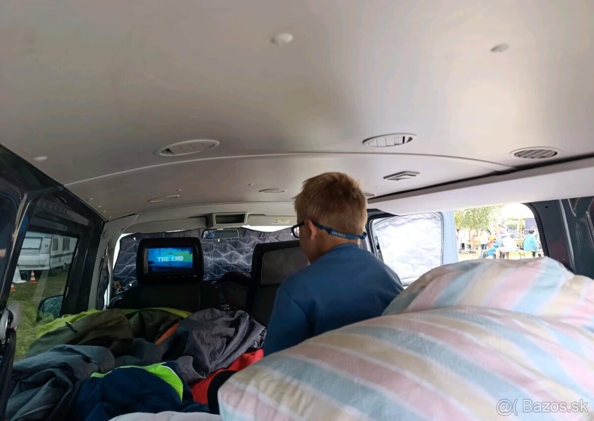 Transporter T6 2.0tdi 9 míst/camping spaní..Výměna za L2H2 - 4